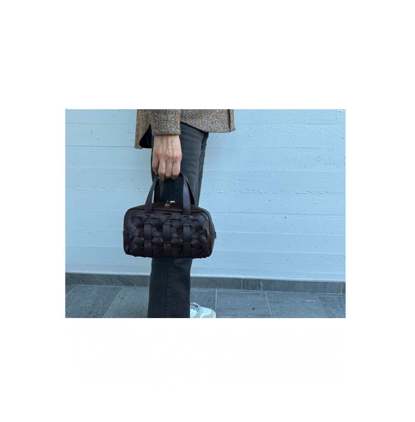 QUEENS- Genuine leather RANIER QUEENS- Genuine leather RANIER