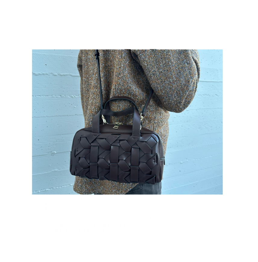 QUEENS- Genuine leather RANIER QUEENS- Genuine leather RANIER