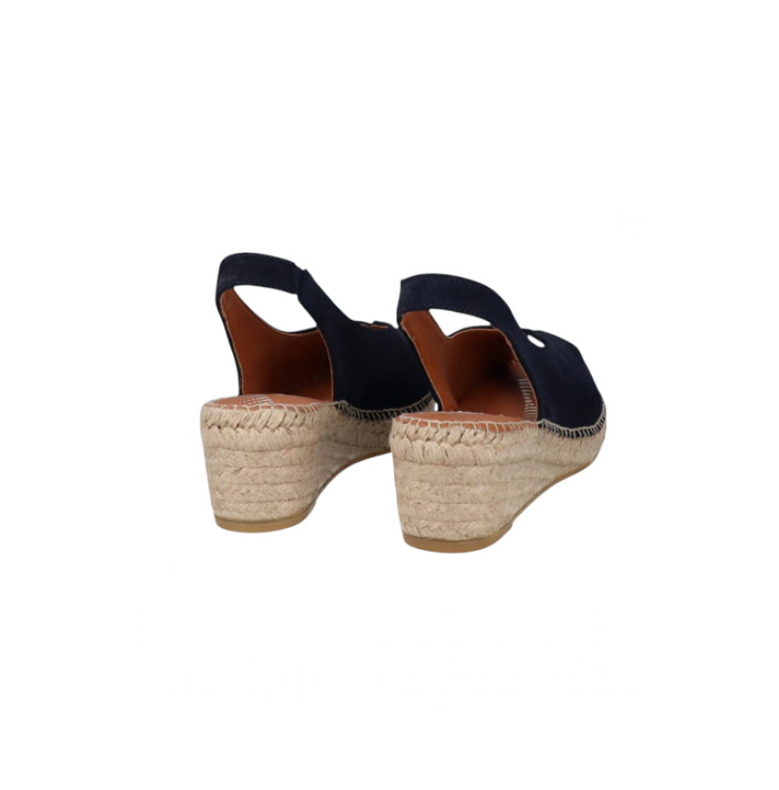 ΓΥΝΑΙΚΕΙΑ ΕΣΠΑΝΤΡΙΓΙΑ ΔΕΡΜΑ VI ΓΥΝΑΙΚΕΙΑ ΕΣΠΑΝΤΡΙΓΙΑ ΔΕΡΜΑ VI