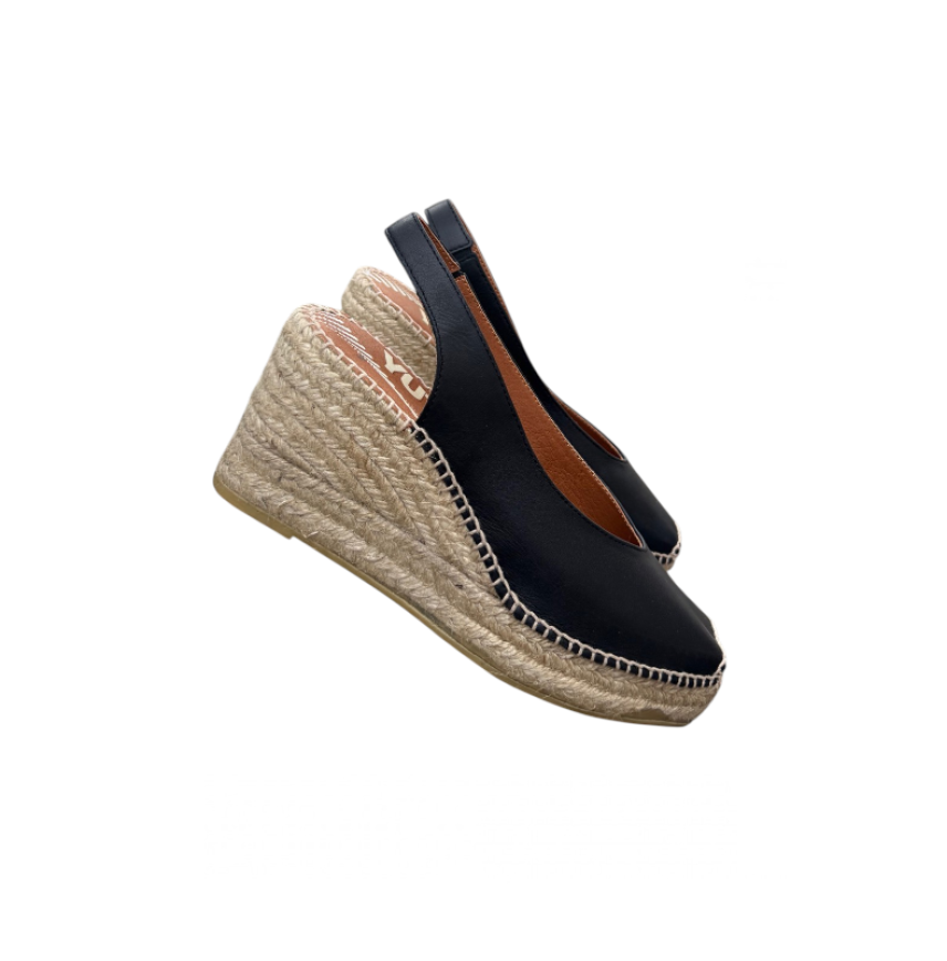 ΓΥΝΑΙΚΕΙΑ ΕΣΠΑΝΤΡΙΓΙΑ ΔΕΡΜΑ VI