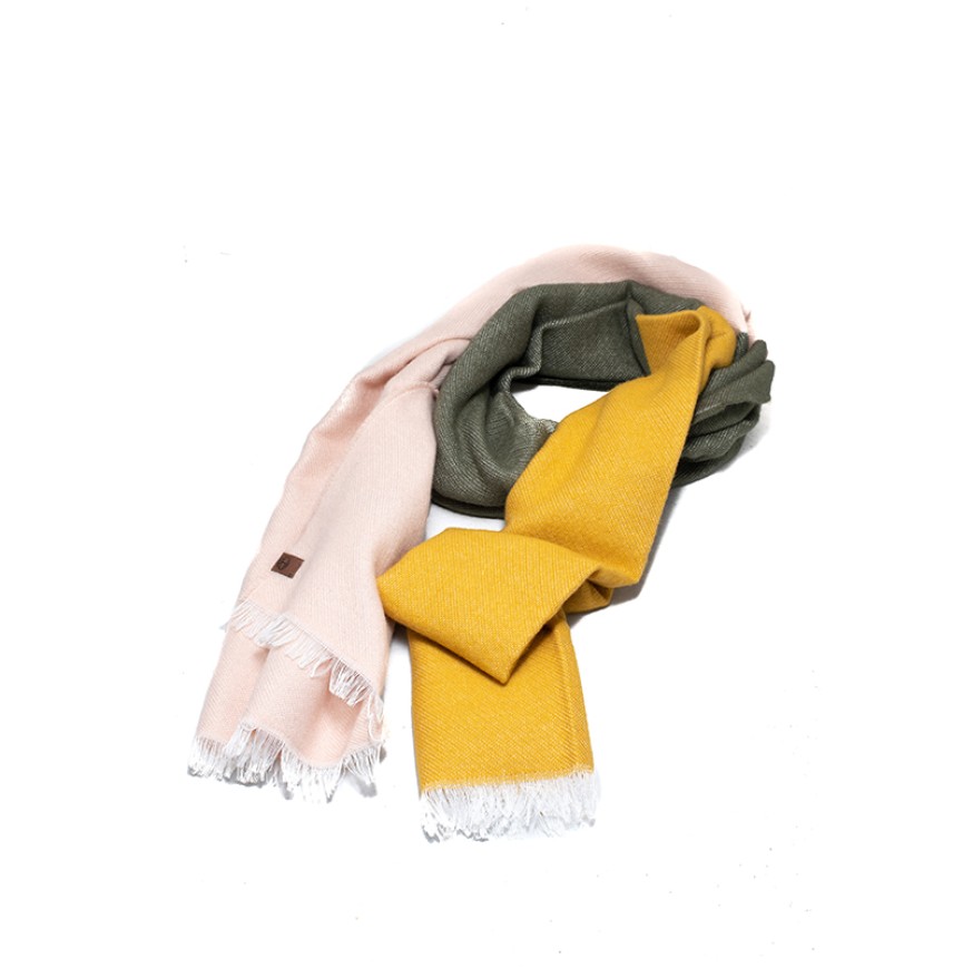 COLORBLOCKED WOVEN SCARF CAMEO